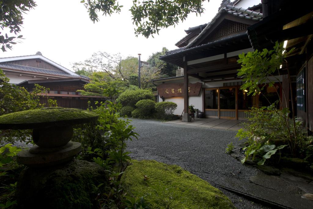 Hitoyoshi Ryokan Bagian luar foto