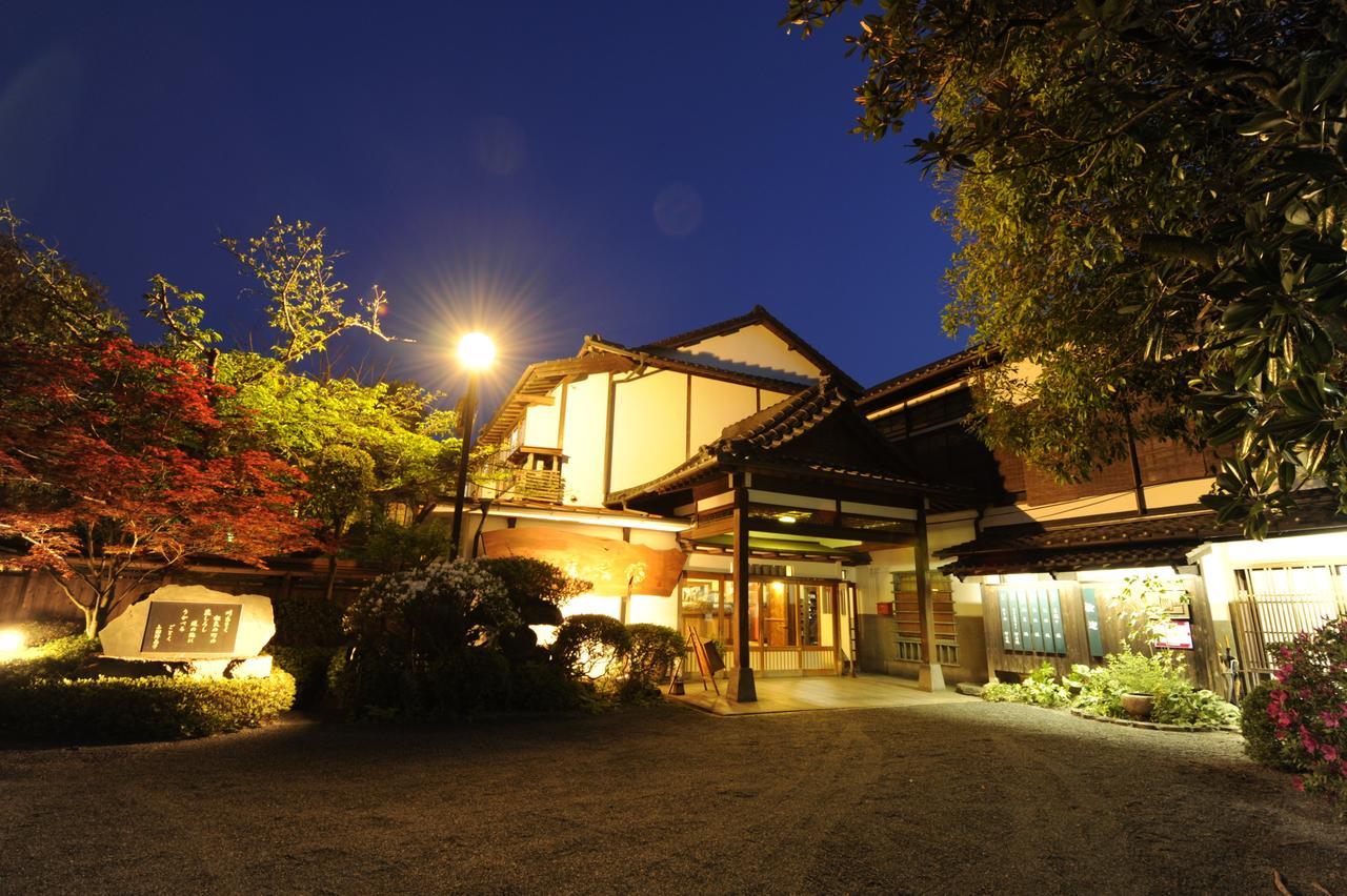 Hitoyoshi Ryokan Bagian luar foto