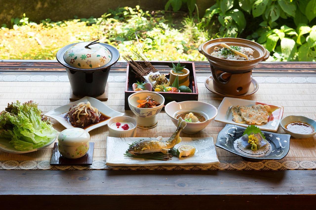 Hitoyoshi Ryokan Bagian luar foto